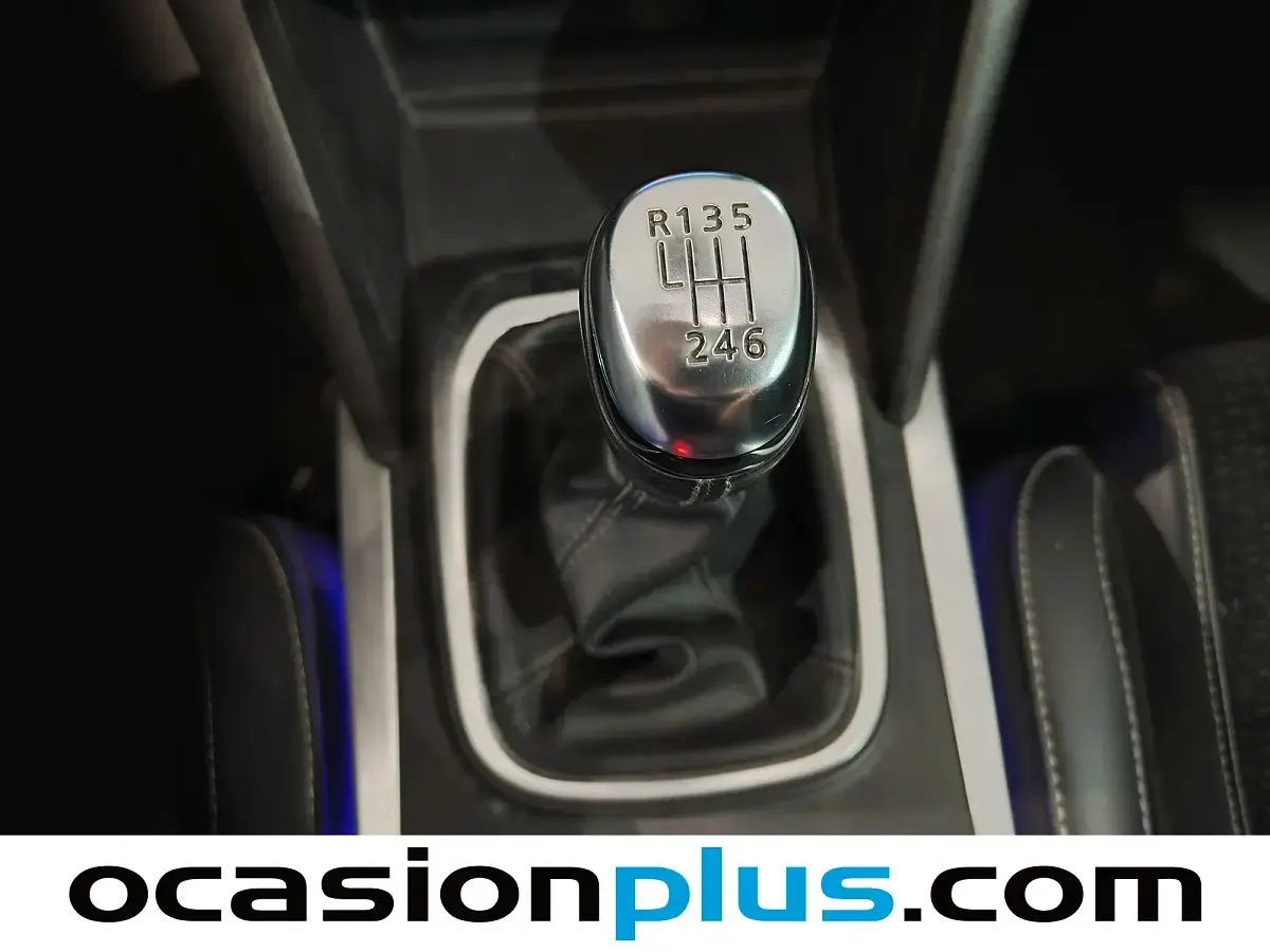 Usado Renault Mégane IV Zen 132 CV (97 kW) 2017 Blanco Utilitario
