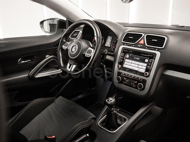 Usado VW Scirocco 140 CV (102 kW) 2011 Blanco Coupe