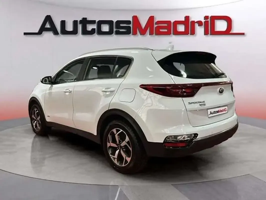 Usado Kia Sportage 137 CV (100 kW) 2021 Blanco SUV