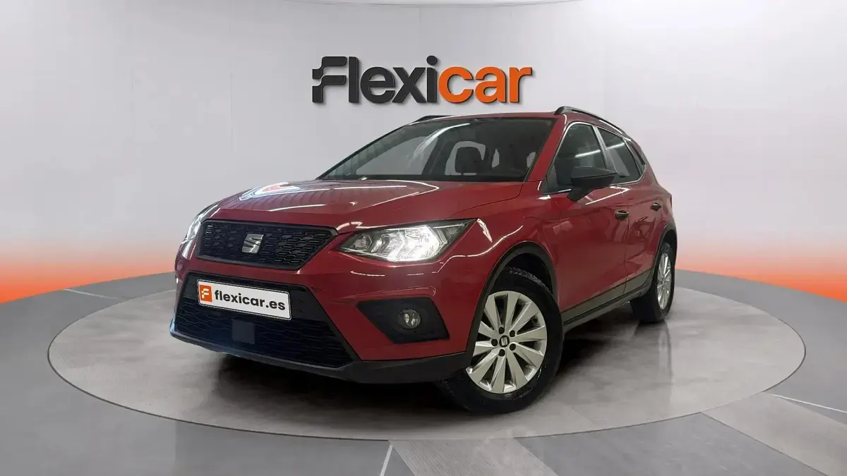 Usado Seat Arona Reference 95 CV (69 kW) 2021 Rojo SUV