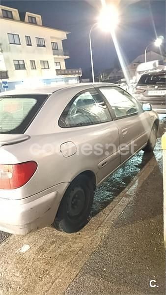 Usado Citroën Xsara VTR Sport 90 CV (66 kW) 2000 Gris / plata Coupe