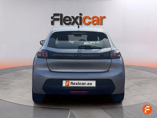 Usado Peugeot 208 Active 100 CV (73 kW) 2021 Gris Utilitario