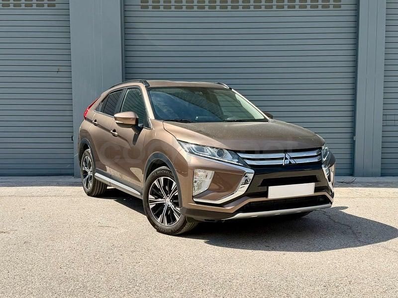 Usado Mitsubishi Eclipse Cross Spirit 163 CV (119 kW) 2019 Marrón SUV