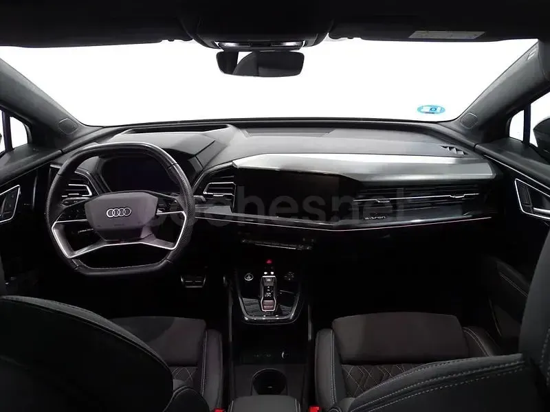 Usado Audi Q4 e-tron Basis 150 kW (204 CV) 2023 Negro SUV