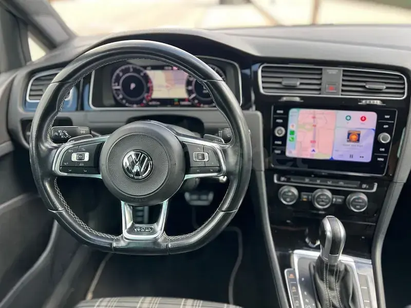 Usado VW Golf VII GTD 184 CV (135 kW) 2019 Negro Berlina