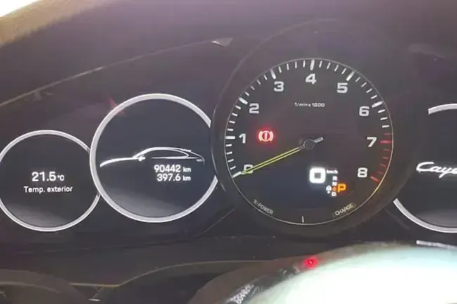 Usado Porsche Cayenne 462 CV (339 kW) 2022 Negro SUV