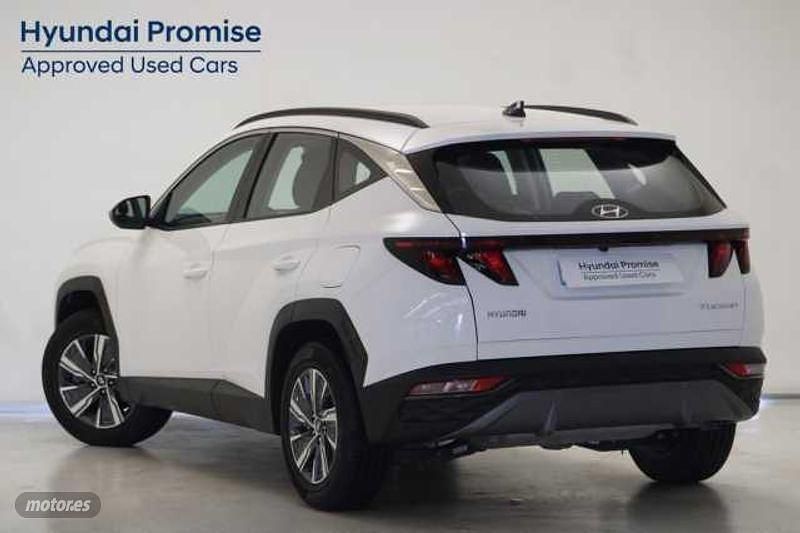 Usado Hyundai Tucson 150 CV (110 kW) 2023 Atlas white SUV