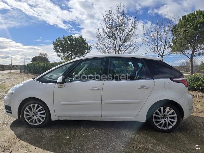 Usado Citroën C4 Picasso Exclusive 150 CV (110 kW) 2011 Blanco Monovolumen
