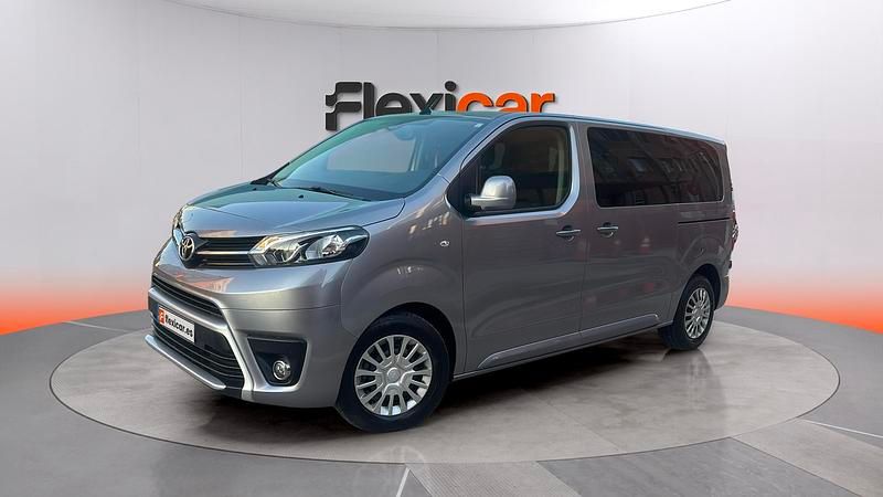 Usado Toyota Proace Verso Advance 120 CV (88 kW) 2021 Gris Familiar