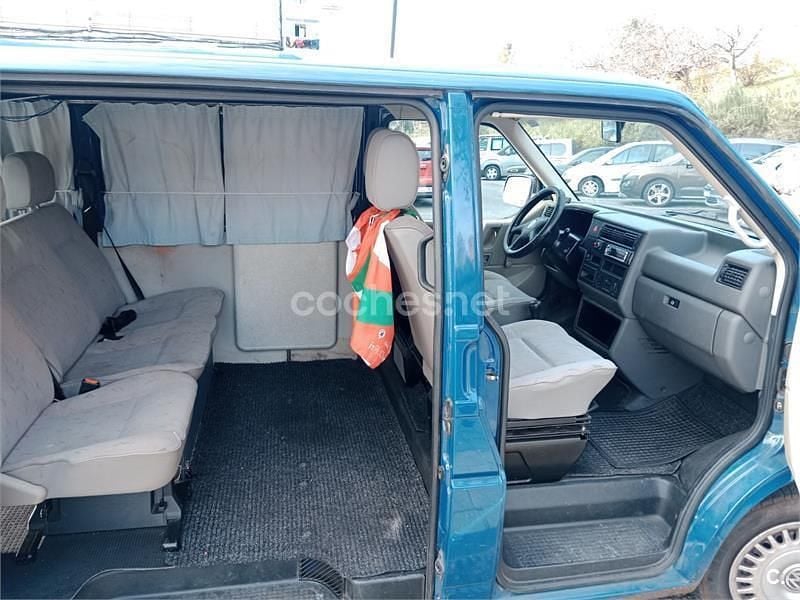 Usado VW Transporter 68 CV (50 kW) 2002 Azul Van