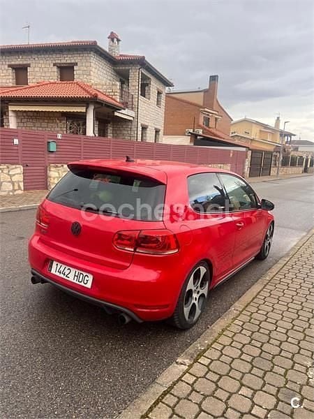 Usado VW Golf VI GTI 210 CV (154 kW) 2011 Rojo Utilitario