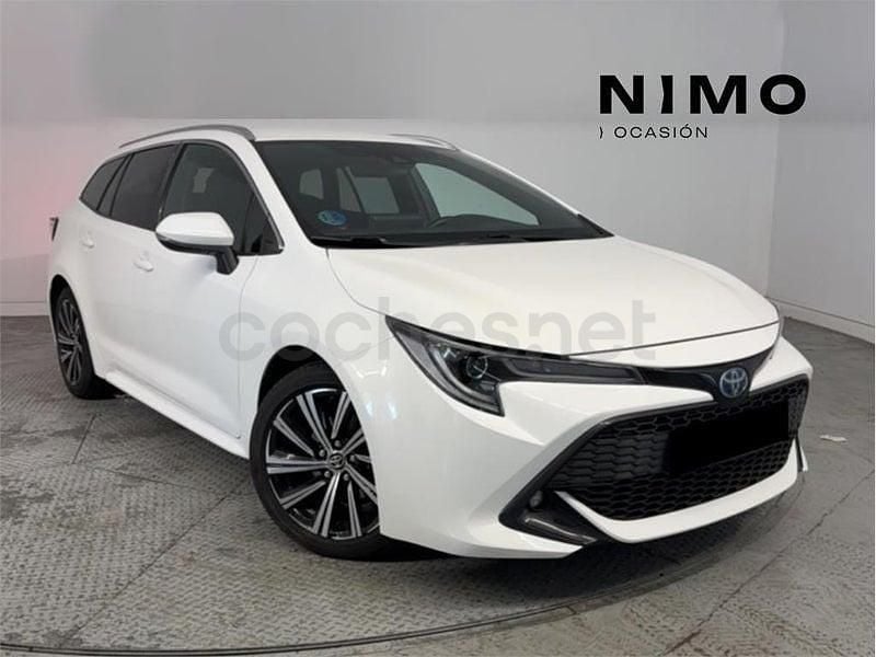 Usado Toyota Corolla Style 122 CV (89 kW) 2022 Blanco Familiar