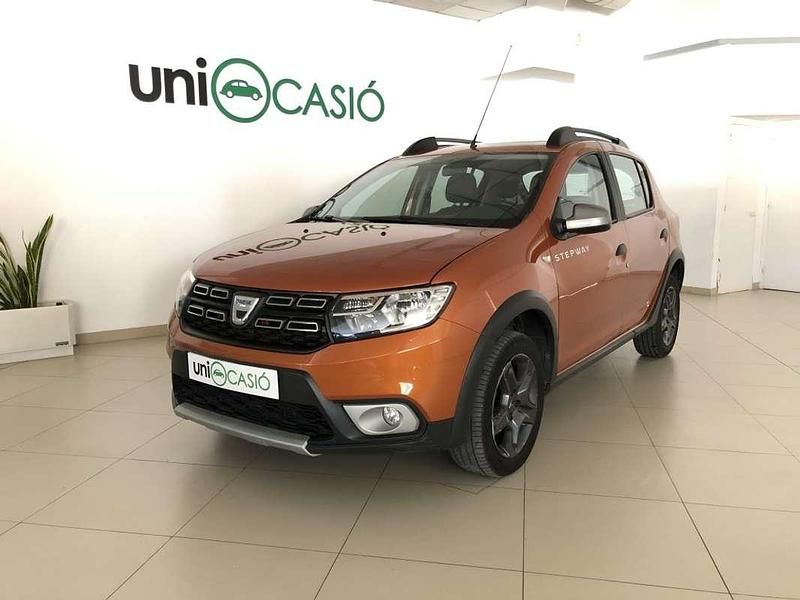 Usado Dacia Sandero Stepway 90 CV (66 kW) 2017 Utilitario