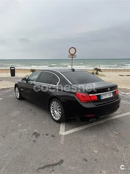 Usado BMW 730L Comfort Edition 245 CV (180 kW) 2011 Negro Berlina