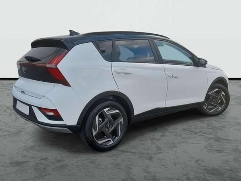 Usado Hyundai Bayon 101 CV (74 kW) 2025 Blanco SUV