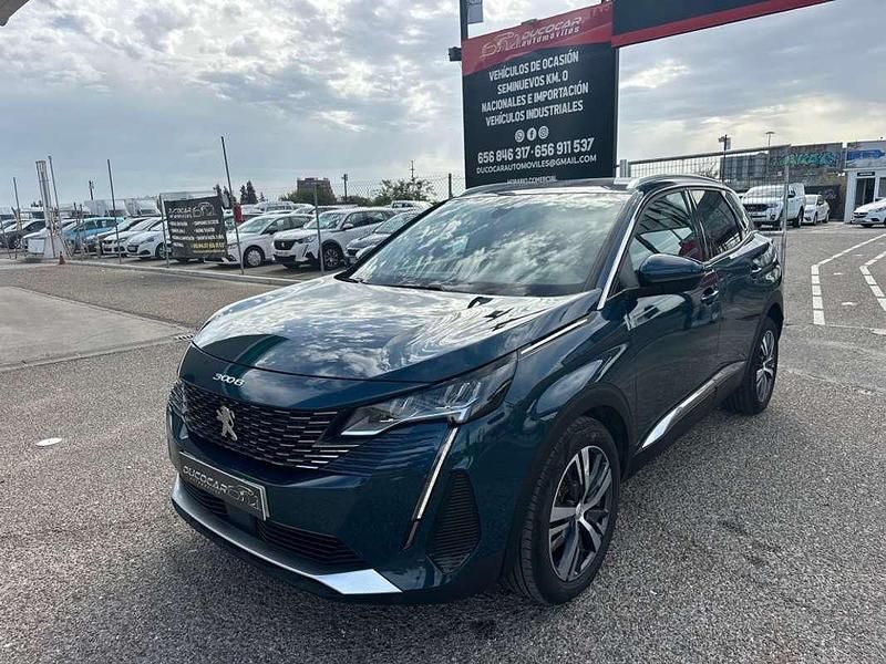 Usado Peugeot 3008 Allure 131 CV (96 kW) 2022 Azul SUV