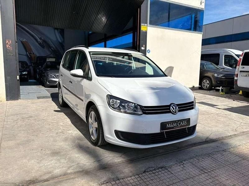 Usado VW Touran Advance 105 CV (77 kW) 2013 Blanco Monovolumen