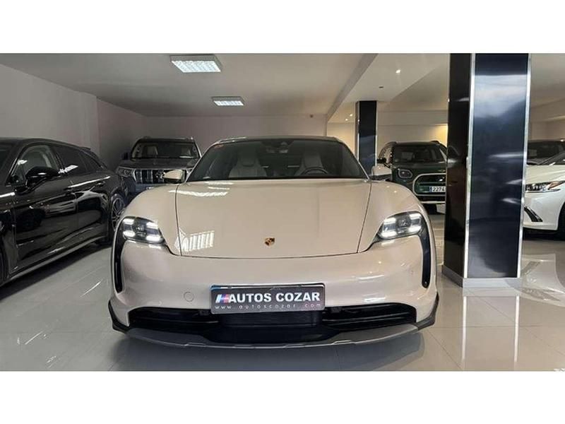 Usado Porsche Taycan Cross Turismo 319 kW (435 CV) 2021 Beige Familiar