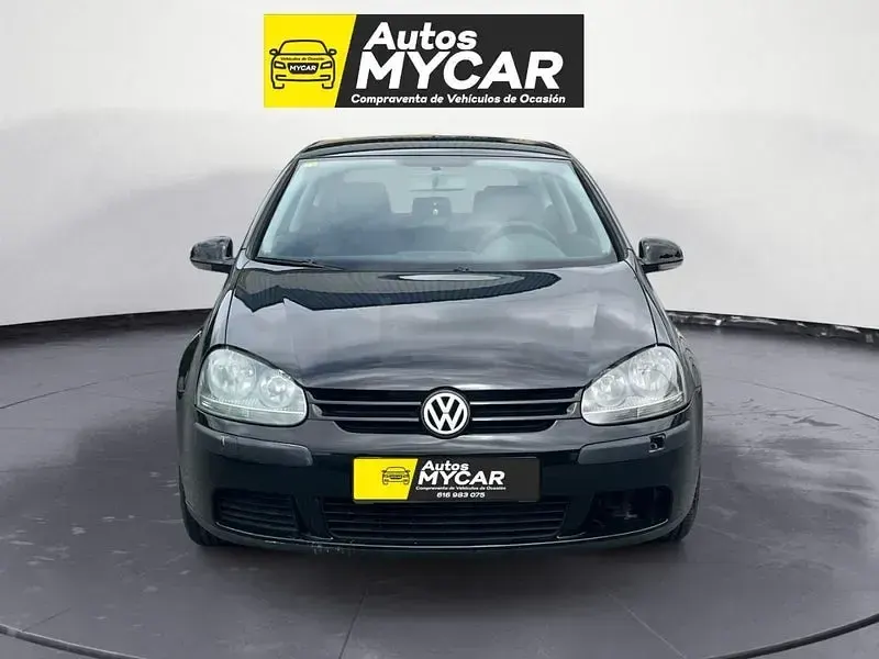 Usado VW Golf IV Highline 105 CV (77 kW) 2004 Negro Berlina
