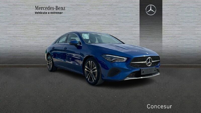 Nuevo Mercedes CLA200 150 CV (110 kW) 2025 Azul Berlina