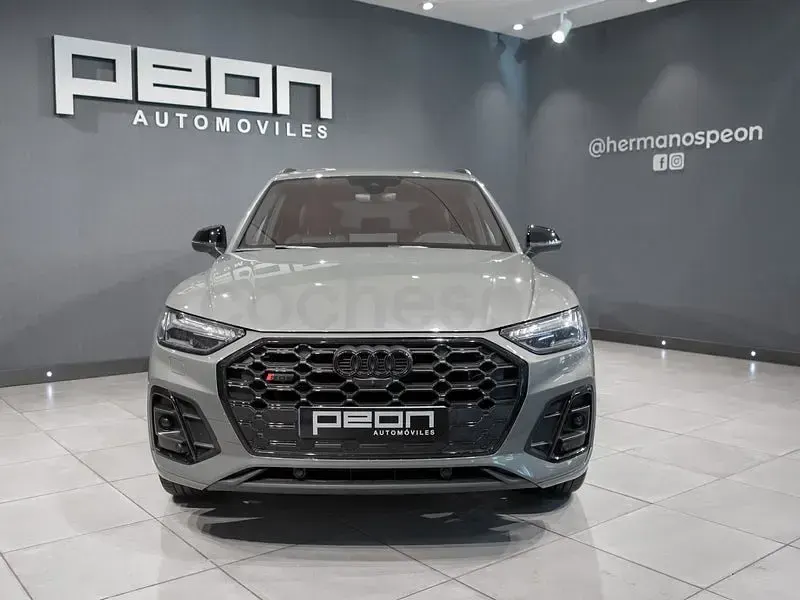Usado Audi SQ5 Sport 341 CV (250 kW) 2024 Gris / plata SUV