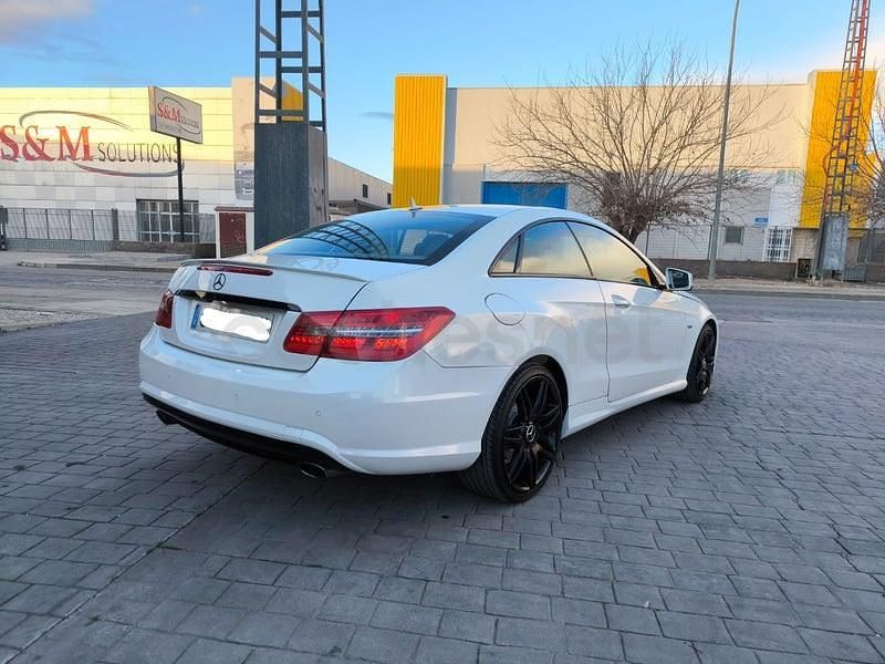 Usado Mercedes E350 231 CV (169 kW) 2011 Blanco Coupe