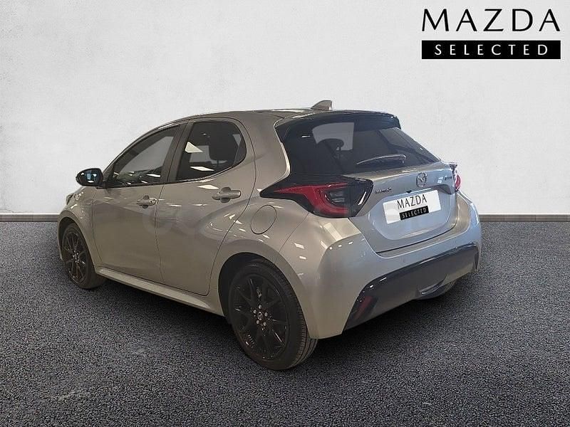 Usado Mazda 2 Homura-Line 116 CV (85 kW) 2024 Gris / plata Utilitario