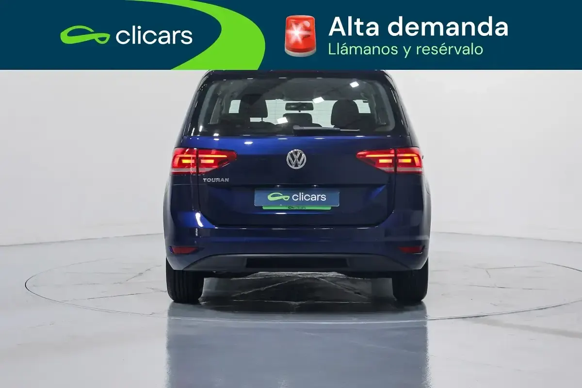 Usado VW Touran Advance 122 CV (89 kW) 2020 Azul Monovolumen