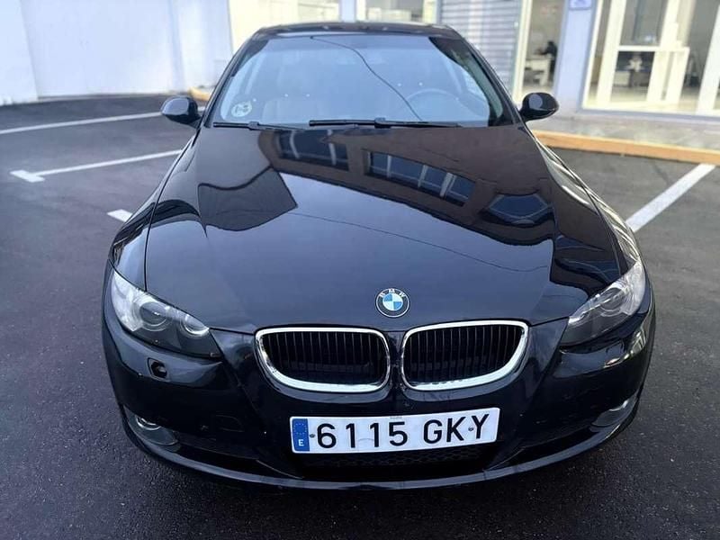 Usado BMW 320 177 CV (130 kW) 2008 Negro Coupe