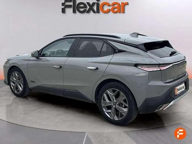 Usado DS Automobiles DS4 Crossback Trocadero 131 CV (96 kW) 2023 Gris SUV