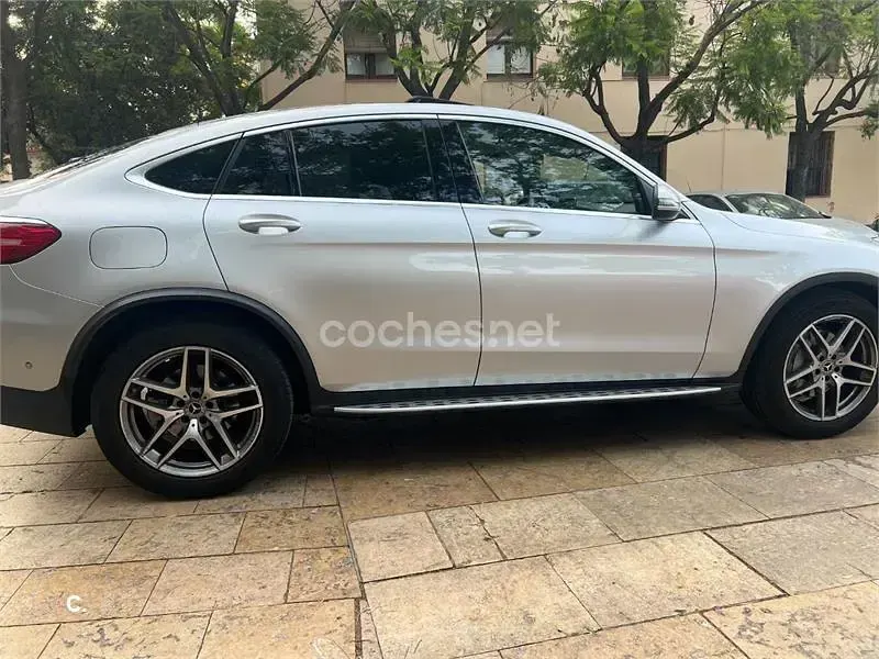 Usado Mercedes GLC250 211 CV (155 kW) 2017 Gris / plata SUV