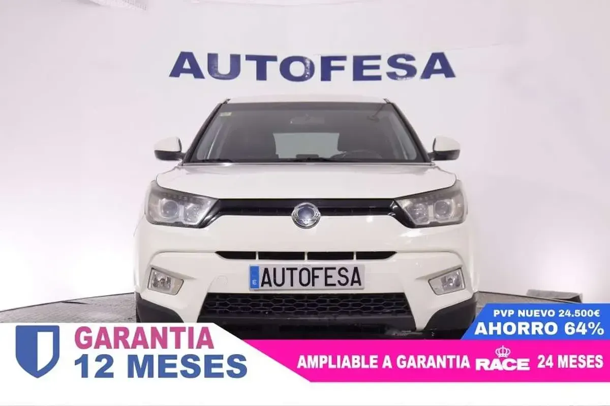 Usado SsangYong Tivoli 116 CV (85 kW) 2015 Blanco SUV
