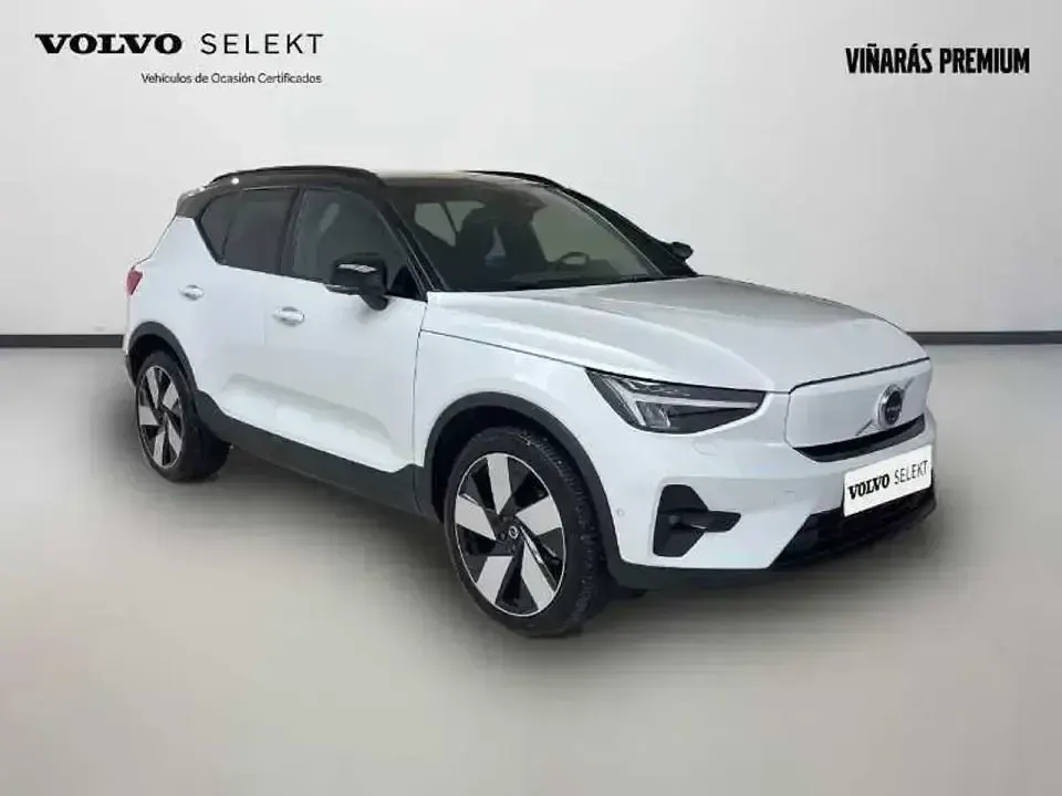 Usado Volvo XC40 Ultimate 169 kW (231 CV) 2022 Blanco SUV