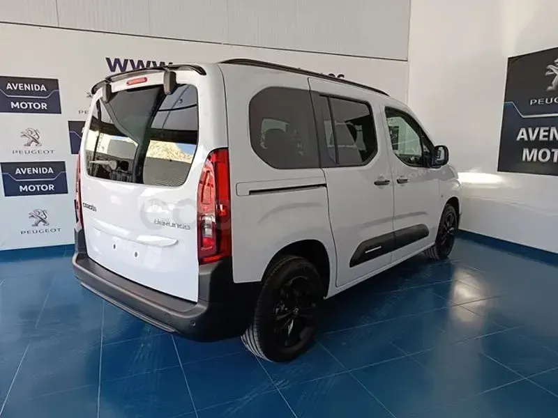 Nuevo Citroën Berlingo 100 CV (73 kW) 2026 Blanco Monovolumen