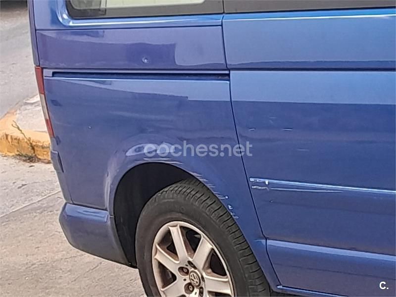 Usado VW Multivan Comfortline 174 CV (127 kW) 2003 Azul Monovolumen