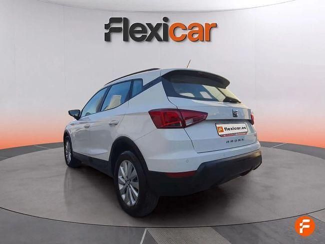 Usado Seat Arona Style 115 CV (84 kW) 2020 Blanco SUV