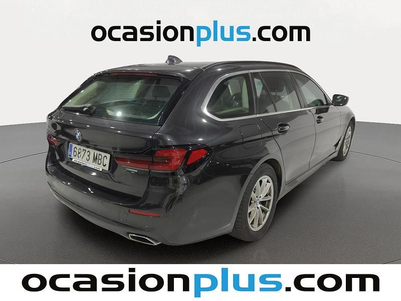 Usado BMW 520 190 CV (139 kW) 2022 Gris Familiar