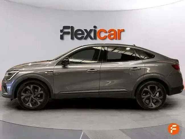 Usado Renault Arkana Engineered 145 CV (106 kW) 2023 Gris SUV