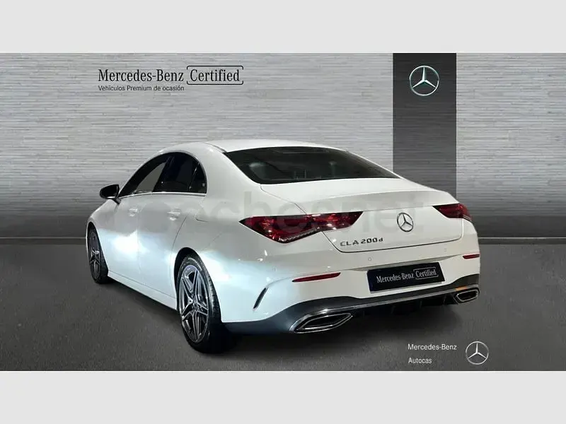 Usado Mercedes CLA200 150 HP (110 kW) 2024 Branco Sedan