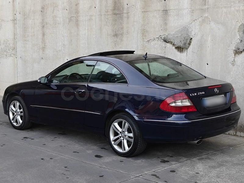 Usado Mercedes CLK280 231 CV (169 kW) 2007 Azul Coupe