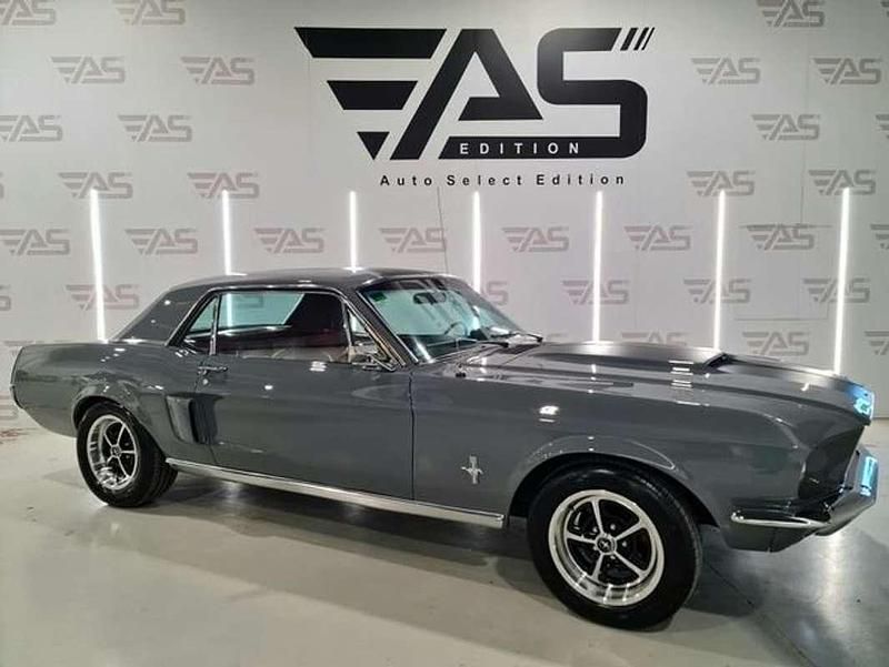 Usado Ford V8 Fastback 203 CV (149 kW) 1967 Gris Coupe