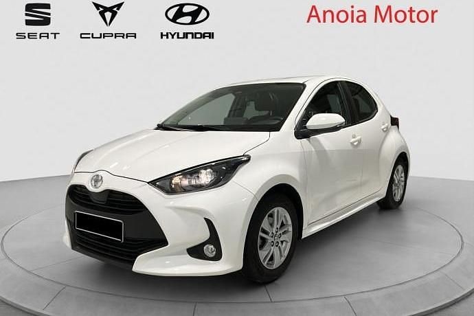 Blanco Usado 2022 Toyota Yaris Edition Utilitario | 14.450 € (Buen precio) - Imagen 1/4