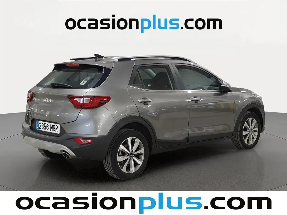 Usado Kia Ceed 100 CV (73 kW) 2025 Gris plata Utilitario