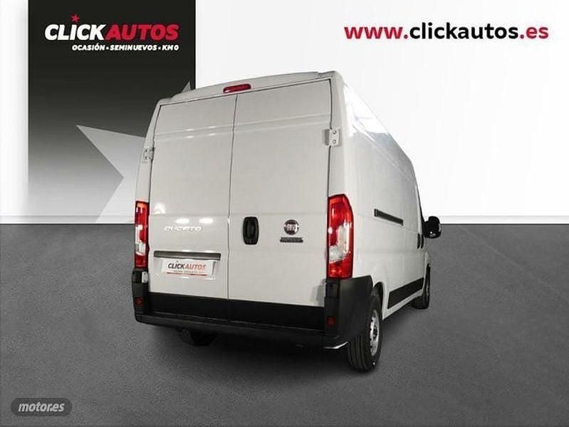 Usado Fiat Ducato 140 CV (102 kW) 2023 Blanco Van