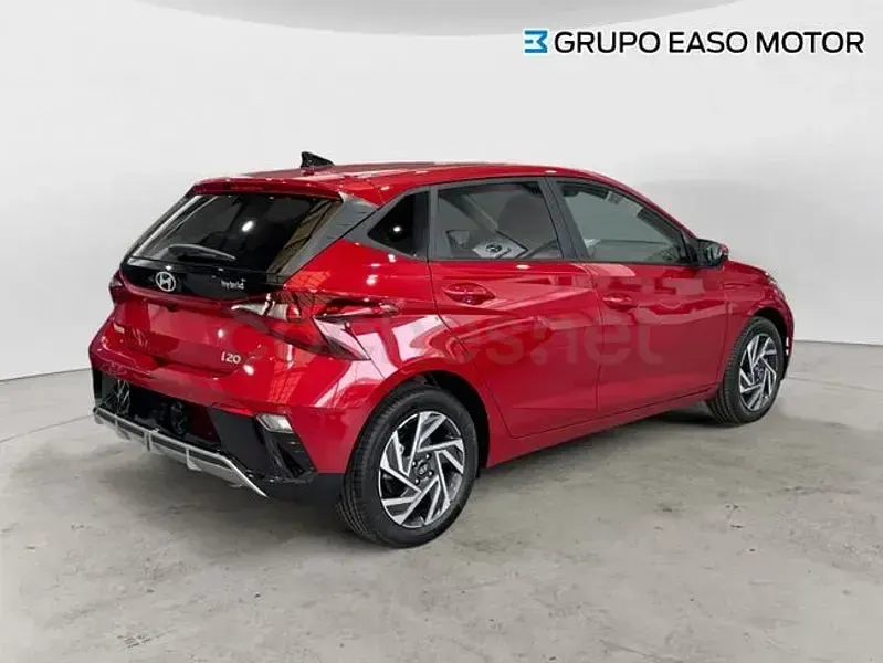 Nuevo Hyundai i20 100 CV (73 kW) 2026 Rojo Utilitario