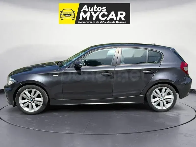 Usado BMW 120 177 CV (130 kW) 2007 Gris / plata Utilitario