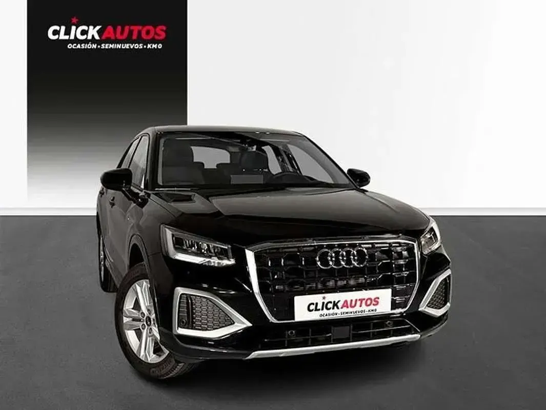 Usado Audi Q2 Advanced 110 CV (80 kW) 2023 Negro SUV