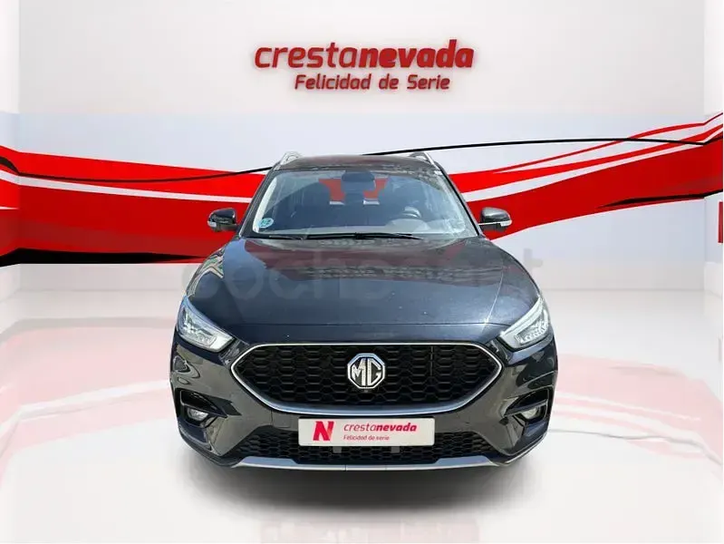Usado MG ZS Luxury 106 CV (77 kW) 2022 Negro SUV