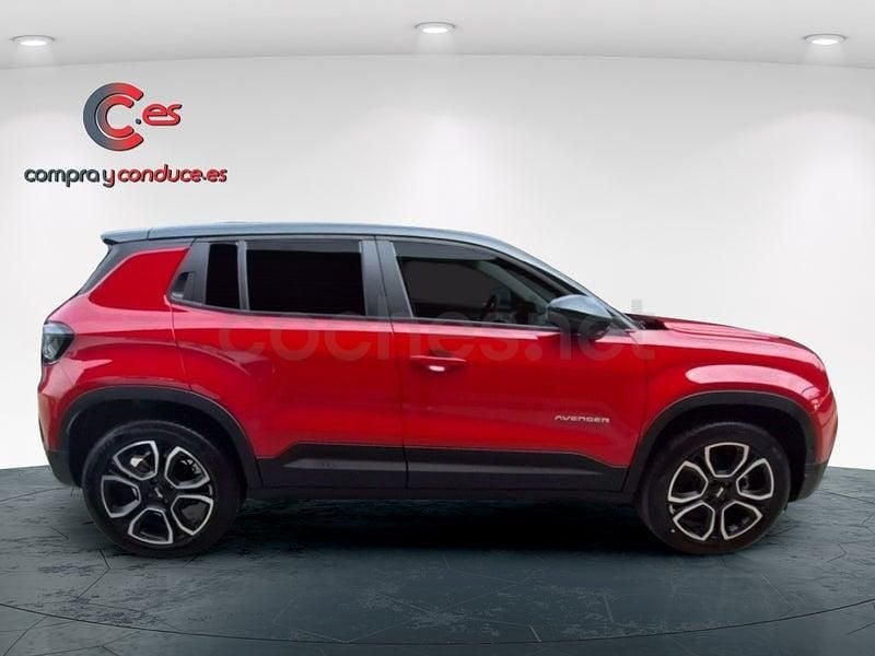 Ny Jeep Avenger Summit 110 HK (80 kW) 2025 Röd SUV