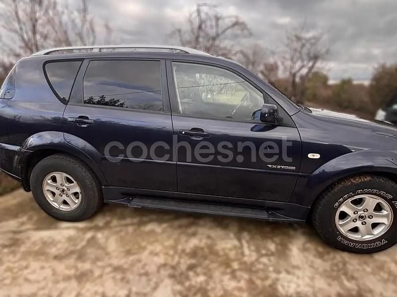 Usado Ssangyong (KGM) Rexton II Limited 165 CV (121 kW) 2009 Azul SUV